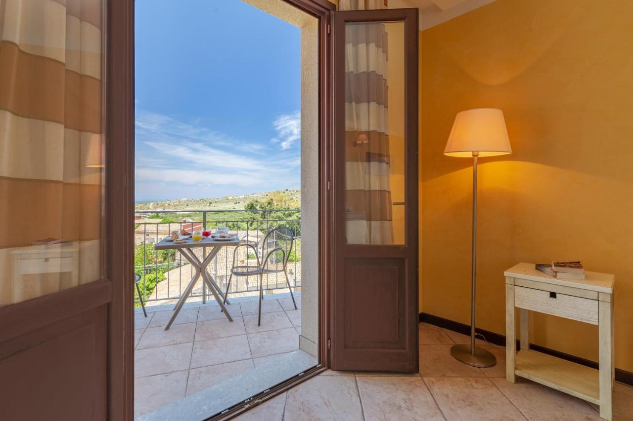 Hotel Zina Family 4*