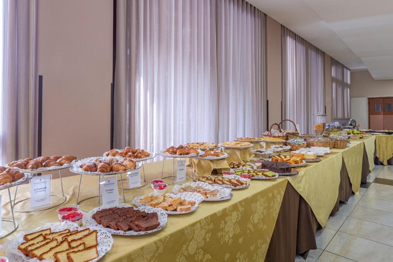 Zina Family Hotel
