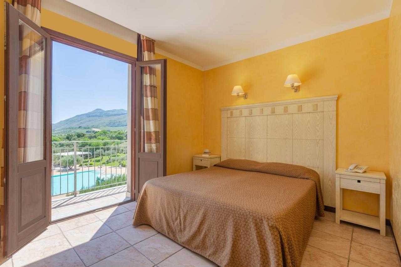 Zina Family Hotel Custonaci