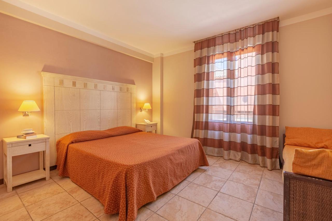 Zina Family Hotel