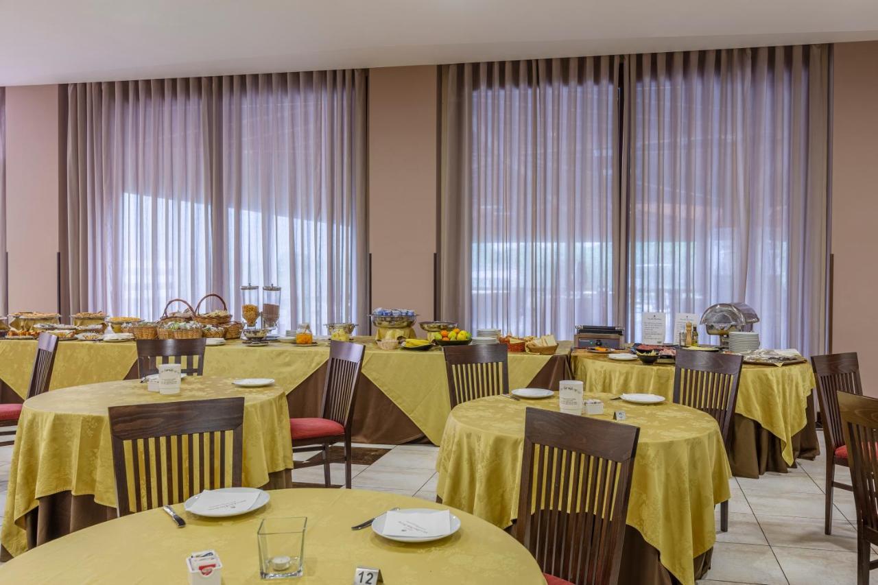 Zina Family Hotel Custonaci